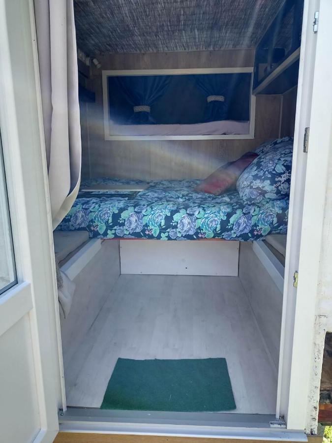 Le Pick Up 403 Vintage Hotell Oradour-sur-Glane Exteriör bild